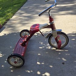 Classic Red Radio Flyer Tricycle