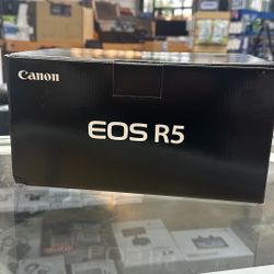 Canon R5 Camera new