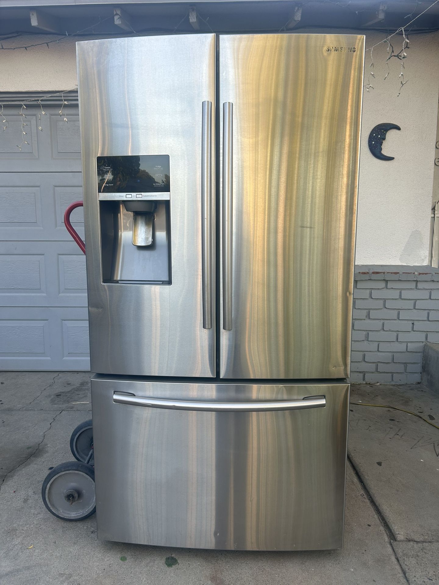 Refrigerator