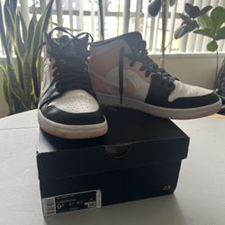 Air Jordan 1 Mid