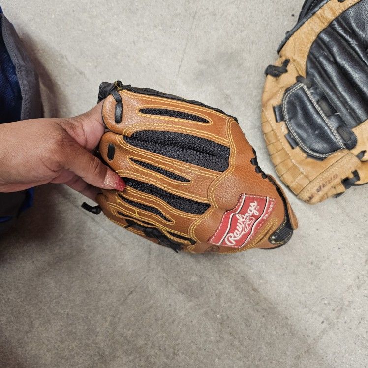 Rawlings youth baseball glove