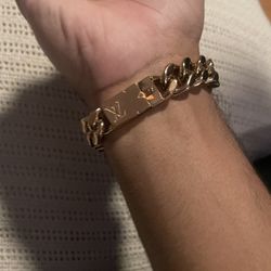 LV cuban link bracelet 