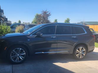 2022 Cadillac XT6