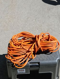 Electric Extension Cord 100'Feet