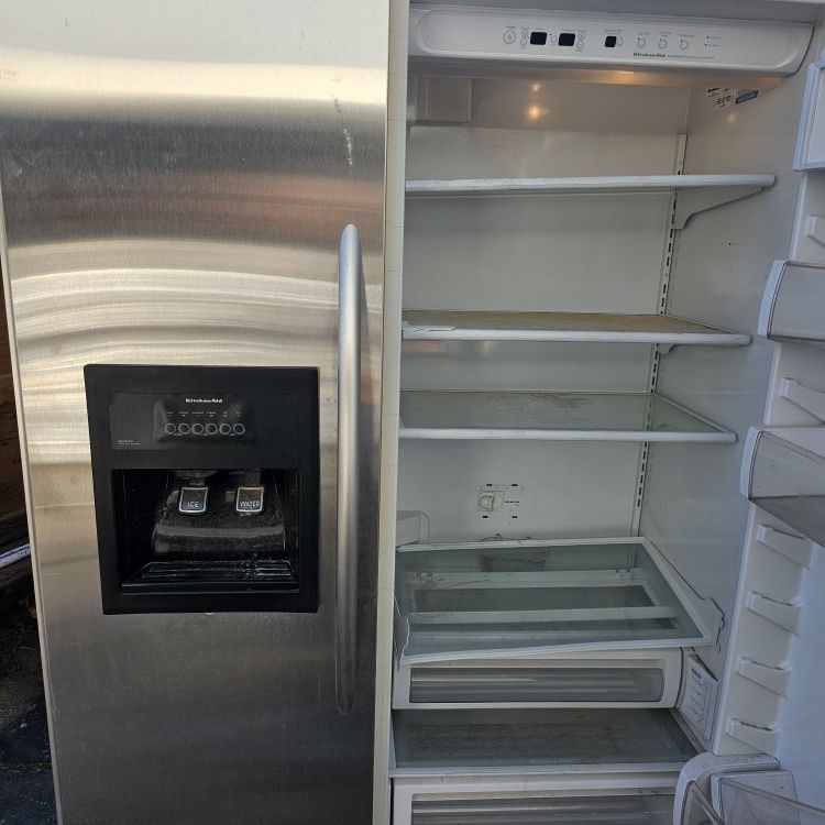 KITCHEN AID COMMERCIAL REFRIGERATOR MAKE OFFER