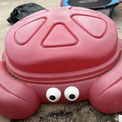 Crab Shaped Sand Box