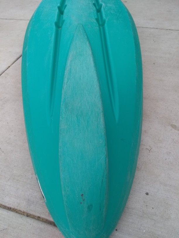 Lifetime Zenith 100 Kayak for Sale in Riverside, CA OfferUp