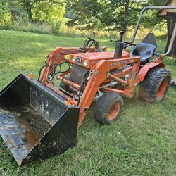 Kubota B7100 4x4 Diesel Low Hours