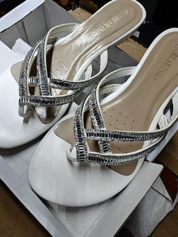Women's Size 10 Rhinestone Flats