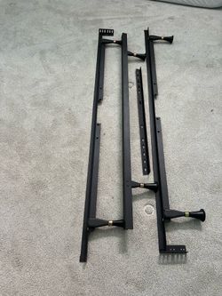 Metal bed frame