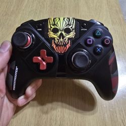 THRUSTMASTERT eSwap Pro Controller (Ps4)