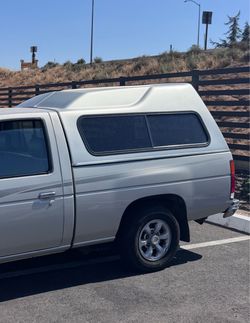Lear camper shell