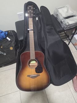 Yamaha guitar