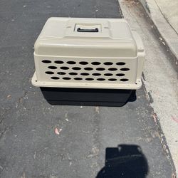 Medium Dog Crate 