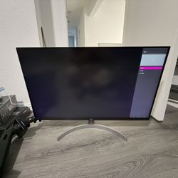 LG 4k Monitor 32”