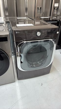 LG 9.0 Cu Ft Cpcty Black Steel Front Loading Gas Dryer W/ Steam Cycle Model # DLGX8901B At $900 Off MSRP!