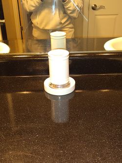 White Ceramic Toothbrush Holder With Bottom Plate