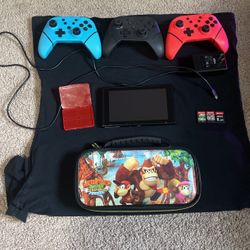 Nintendo Switch 