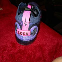 Nike Lock