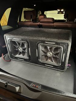 Kicker solo baric L7 subwoofers