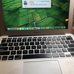 Apple MacBook Air 11” 2014 Laptop