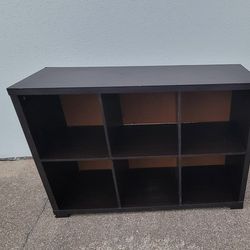 6-Cube Storage Organizer Shelf 
