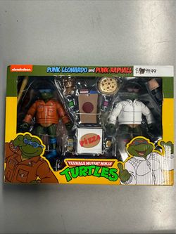 NECA Teenage Ninja Mutant Turtles Punk Leonardo and Punk Raphael Action Figures