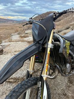 RMZ 125