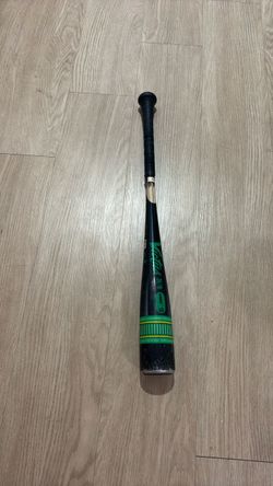 Victus Black Pencil Bat
