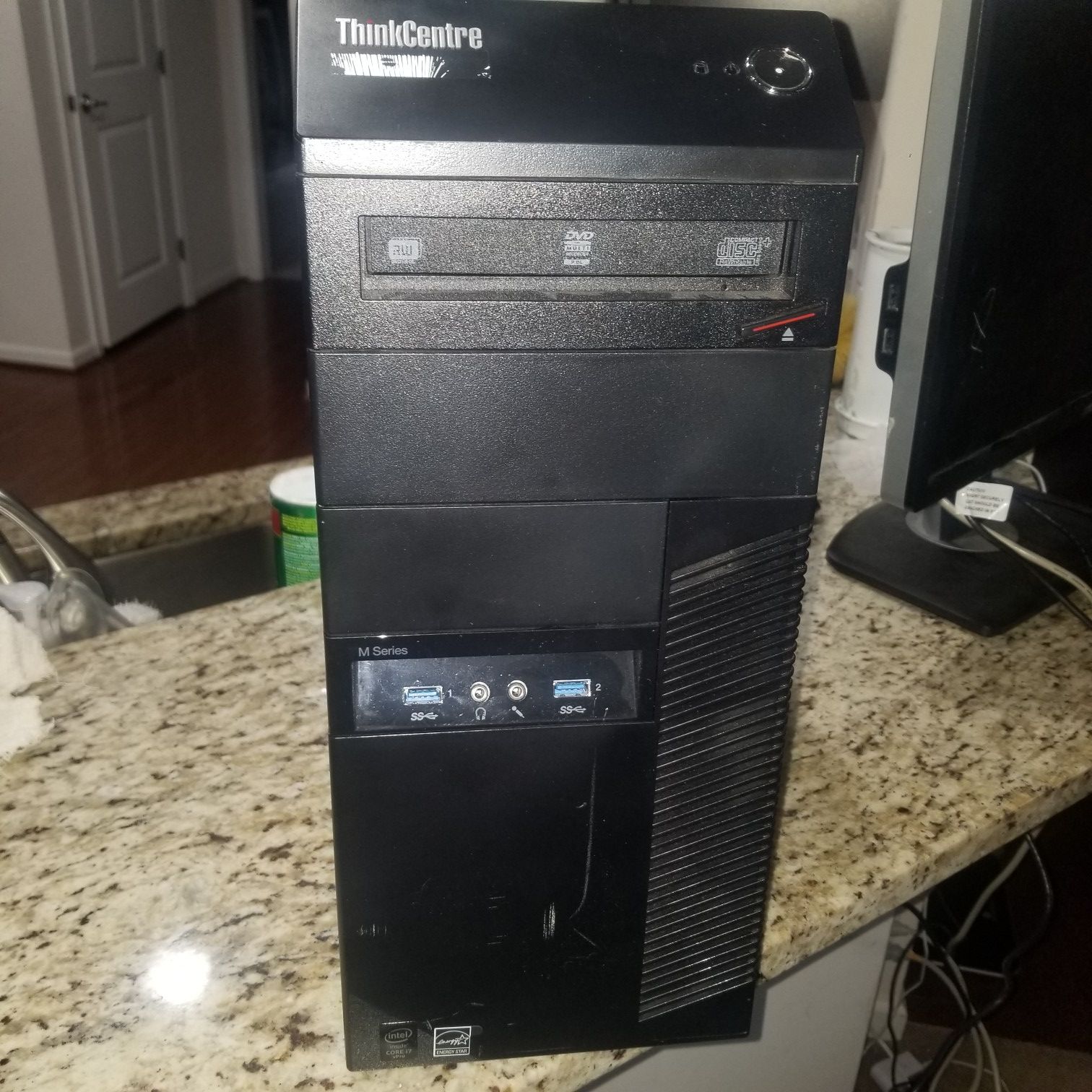 LENOVO THINKCENTRE M93P INTEL CORE i7 3.6GHZ 8GB 1TB DVDRW WINS 10