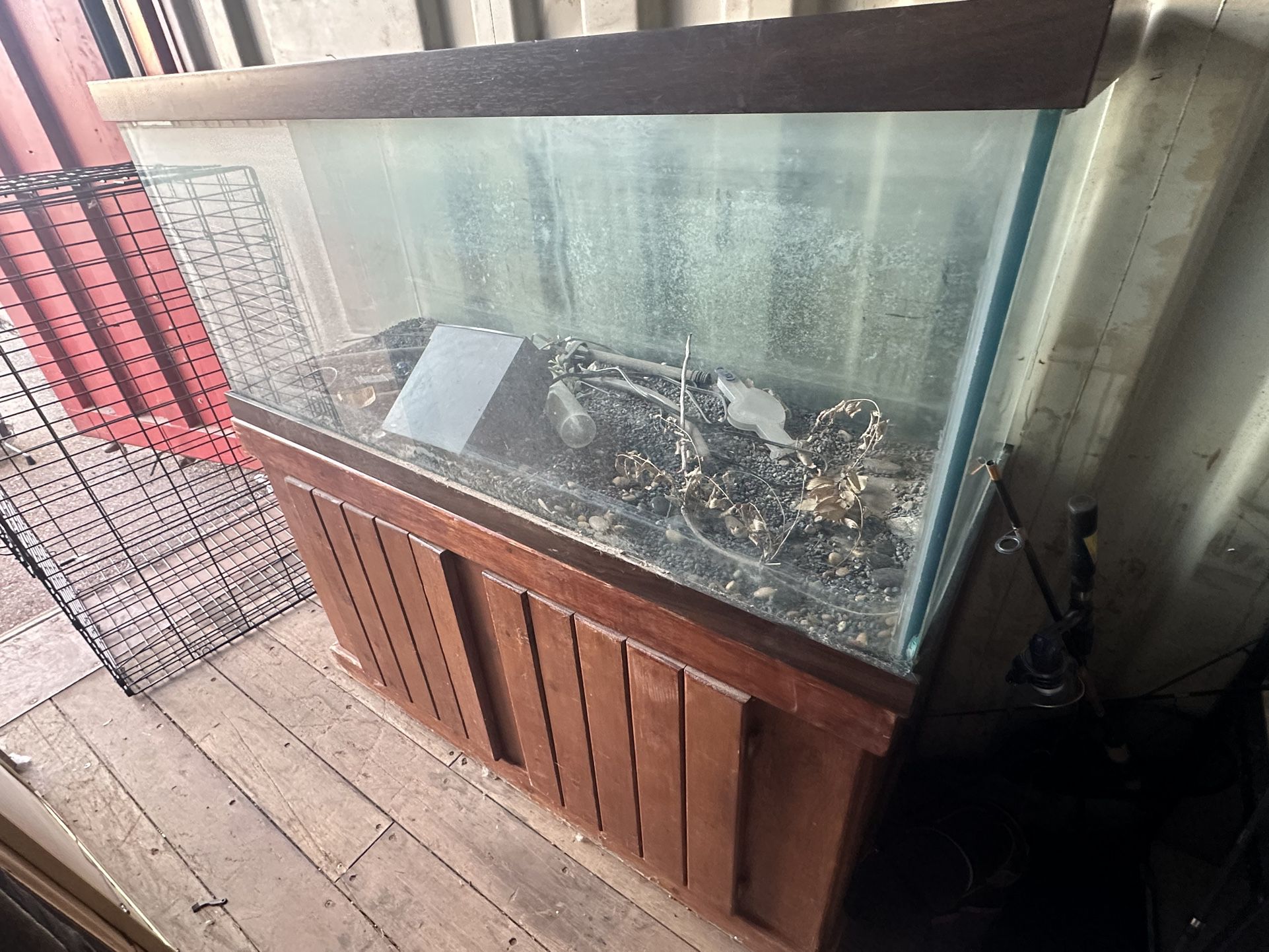 75 Gallon Fish Tank With Cabinet 