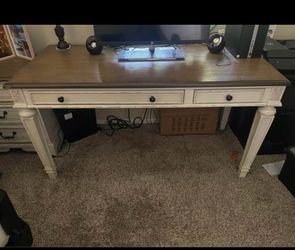 Ashley Office desk set