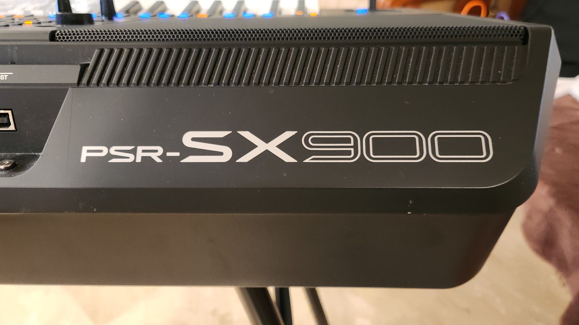 Yamaha Keyboard SX900
