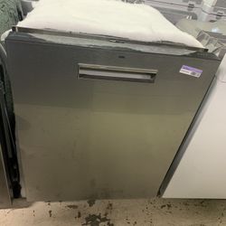 GE CAFE DISHWASHER