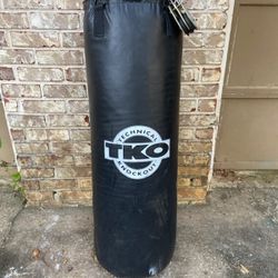 Heavy Duty Punching Bag 75lbs