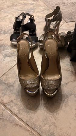 Sparkly open toe heel