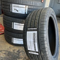 275/45/20 Royal Black / 4 New Tires / Installled ✅