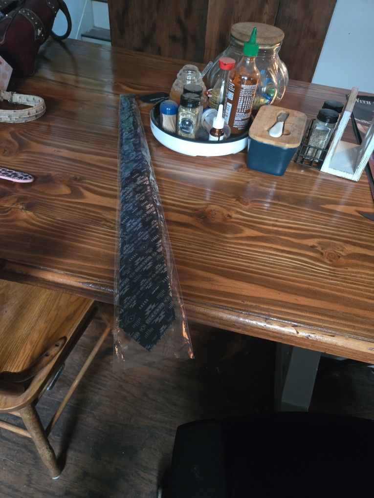 Nu Trendz Tie