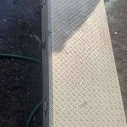 Truck Bed Tool Box 