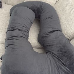 Pregnancy pillow