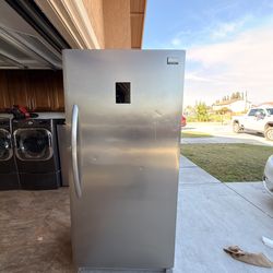 150$ come buy it freezer
