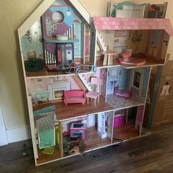Doll House