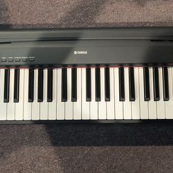 Yamaha P85 88 Key Digital Piano