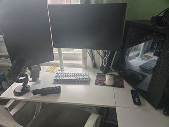 White V-shaped computer desk