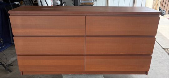6-Drawer Double Dresser Medium Brown