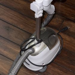 Home Touch Garment Steamer – Upright Clothing Steamer