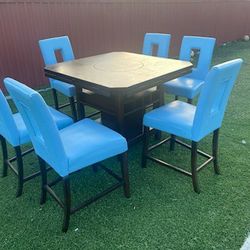 Kitchen Table And Chairs 