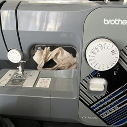 Brother Sewing Machine With Kit