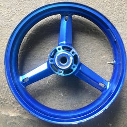 05 Suzuki SV 1000 SV1000 front wheel rim straight