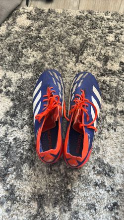 Predator 24 elite size 7.5